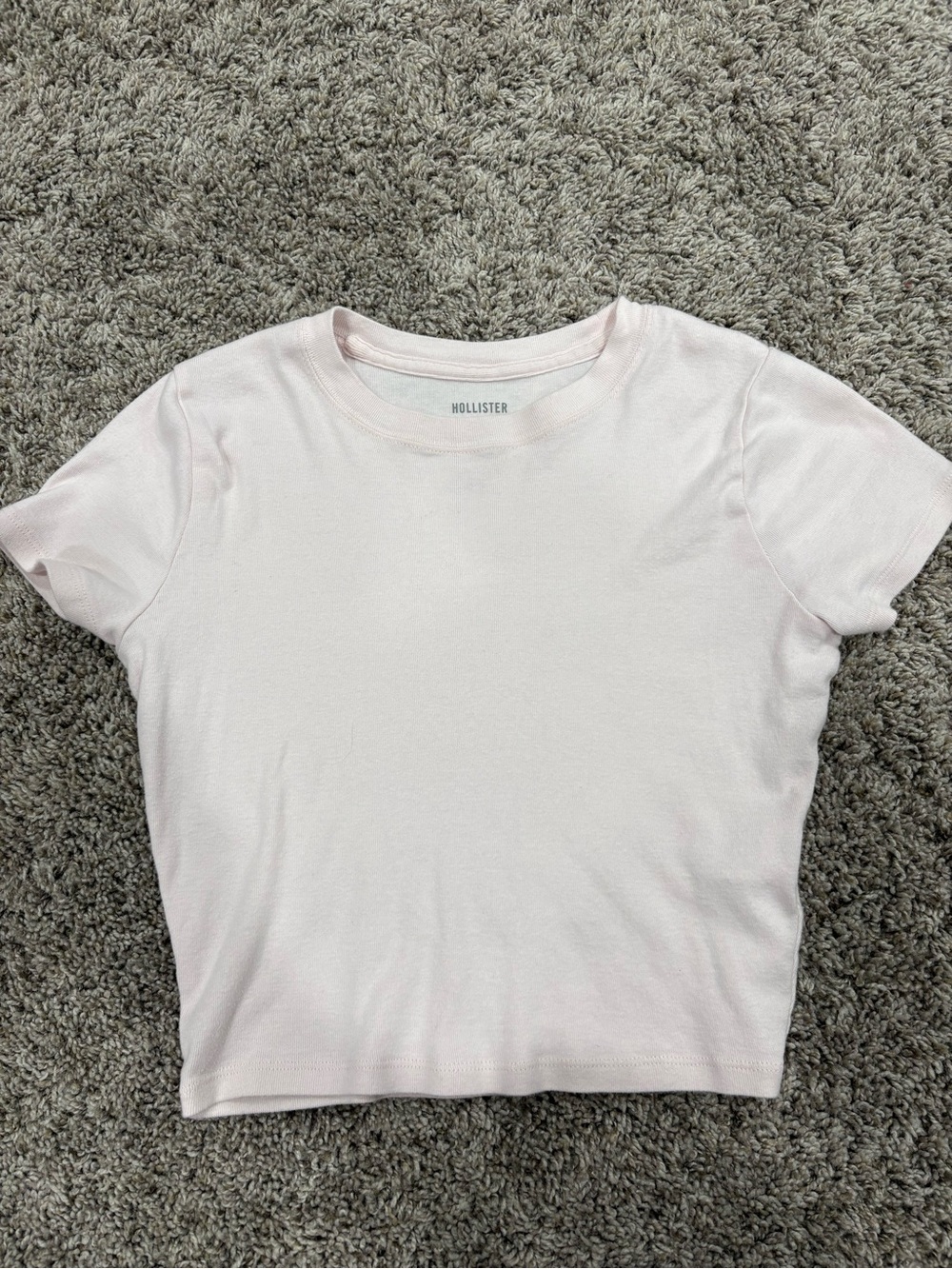 Hollister Women's Pale Pink Crewneck Crop Tee